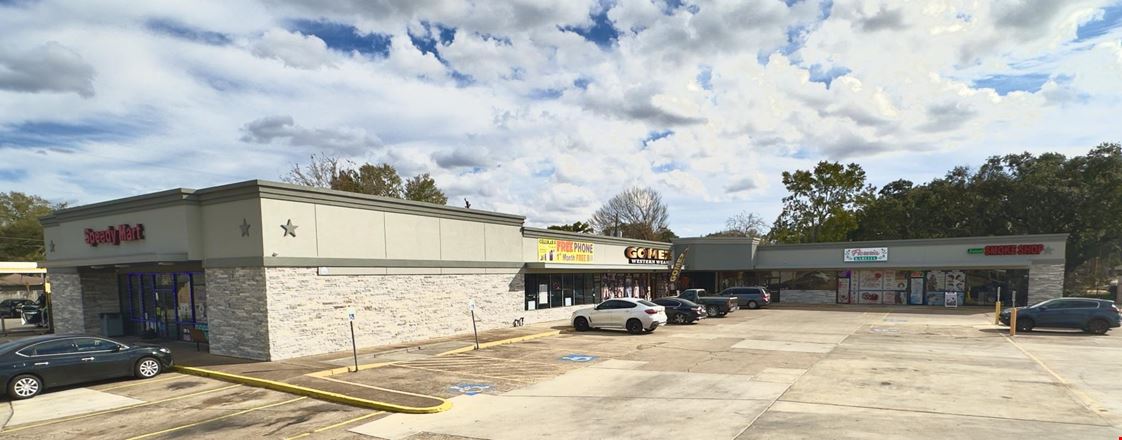 Preview of Retail space for Rent at 7433 Bissonnet
