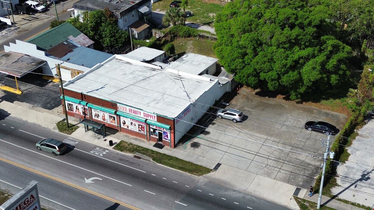 4408 & 4412 N Nebraska Ave Retail Property