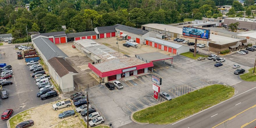 Preview of Retail space for Rent at 245 Bobby Jones Expressway
