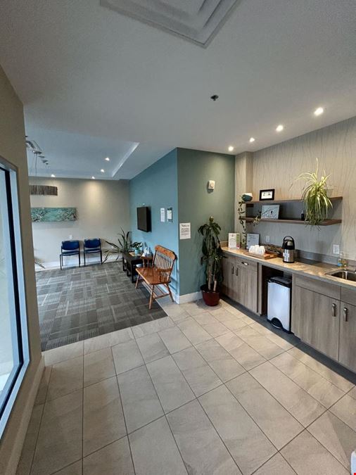 30 Damascus Road, Unit 101, Bedford