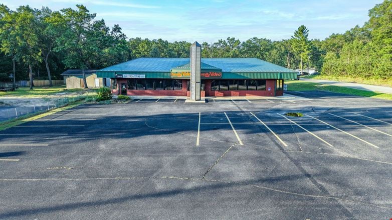 Preview of Retail space for Rent at 3287 W. Houghton Lake Dr.