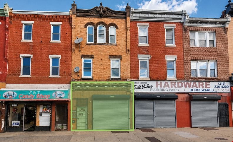 2725 W Girard Ave