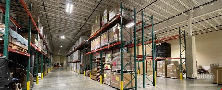 Gardens Commerce Center | ±19,950 SF Office/Warehouse | Fully A/C | Prime Location