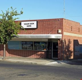 High Exposure Retail Shop Space in Downtown Reedley