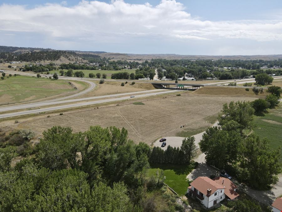 3333 N Frontage Rd