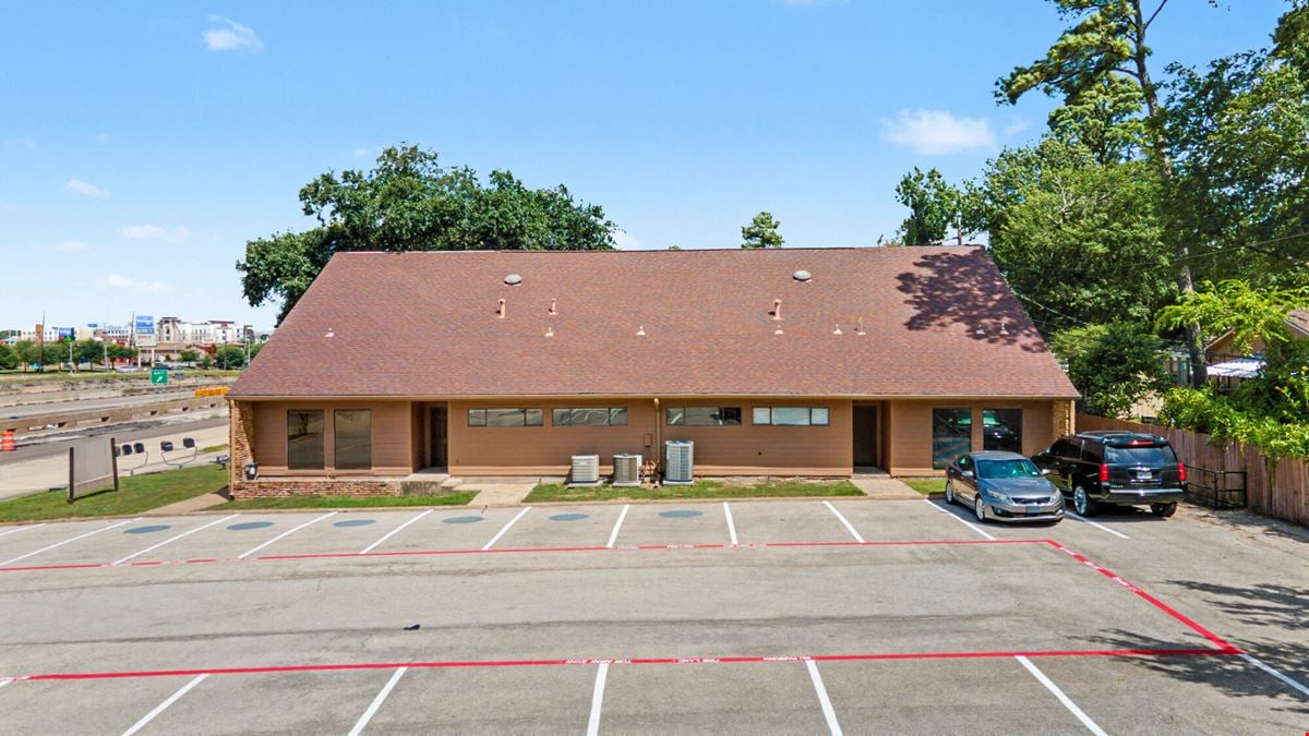 Move-In Ready Office Suite | Interstate 45 Frontage