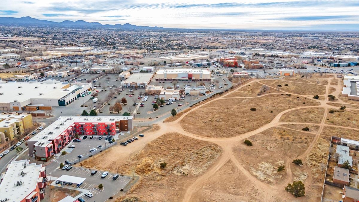 Prime Commercial Land at Cerrillos and Airport