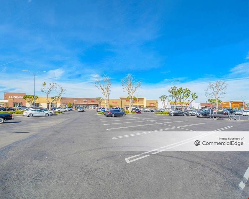 Oxnard Port Place Shoppes