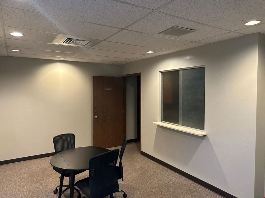 11201 Fremont Pike