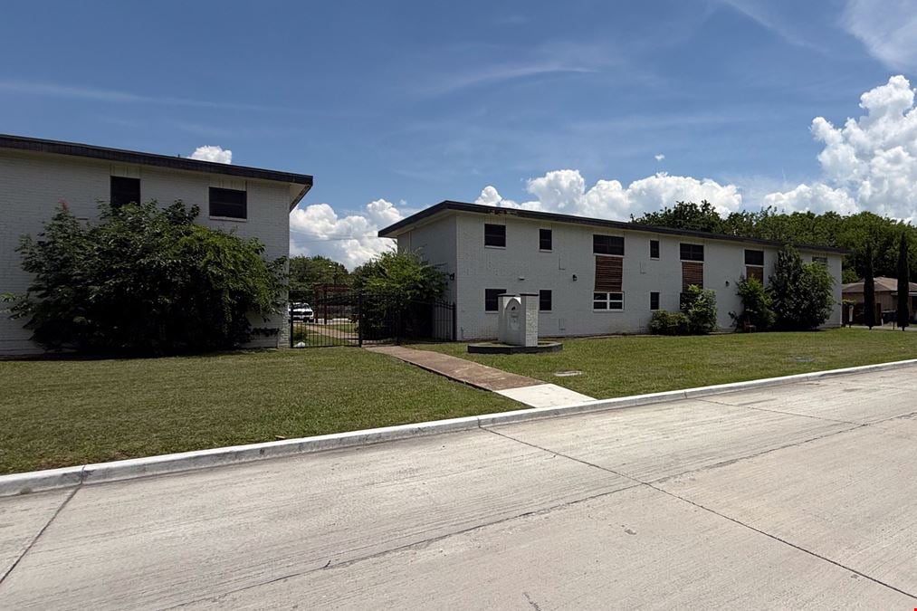 26-Unit, Value-Add Multifamily Building