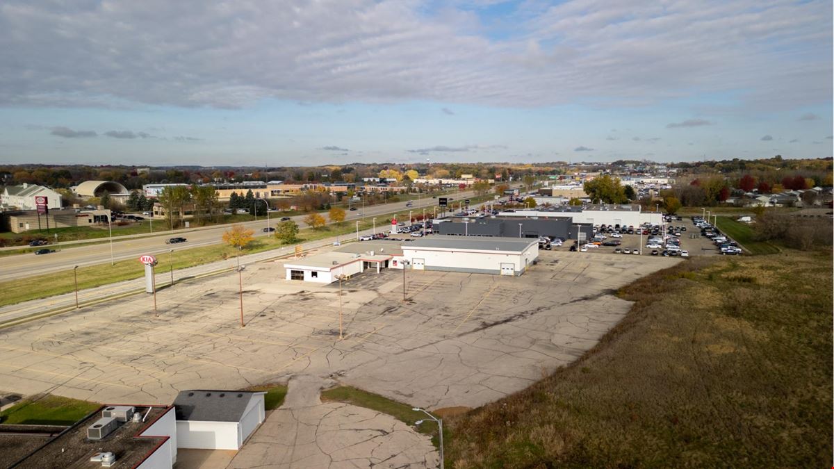 High-Exposure Highway 52 Commercial Site