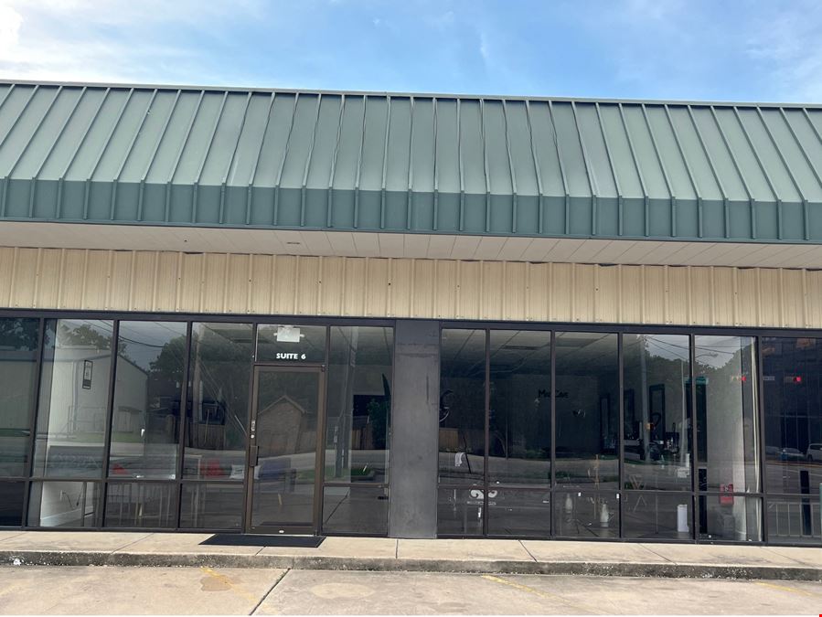 Karen Plaza Retail Center