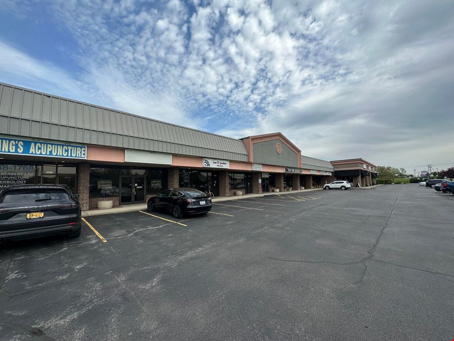 5853 Transit Rd - 1,420+/- SF Retail Space