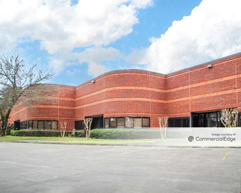 1640 Cobb International Blvd