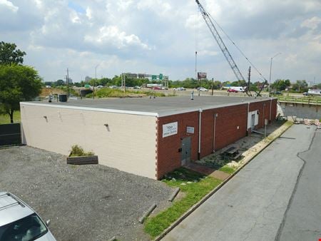 Preview of Industrial space for Rent at 916 S 18th St
