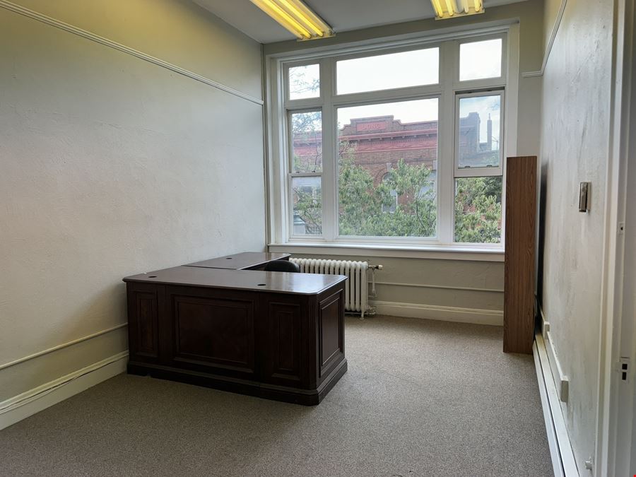 St. Germain Office Suites