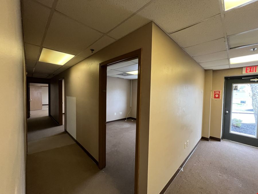 Monroe Business Center - Building D