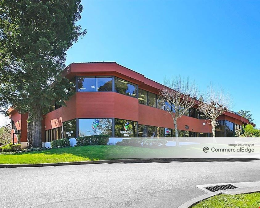 Willow Pond Plaza