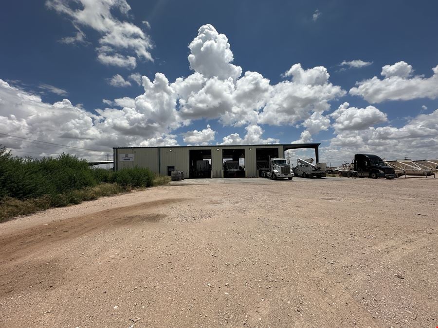 Industrial Facility w/Wash-Bay & Housing
