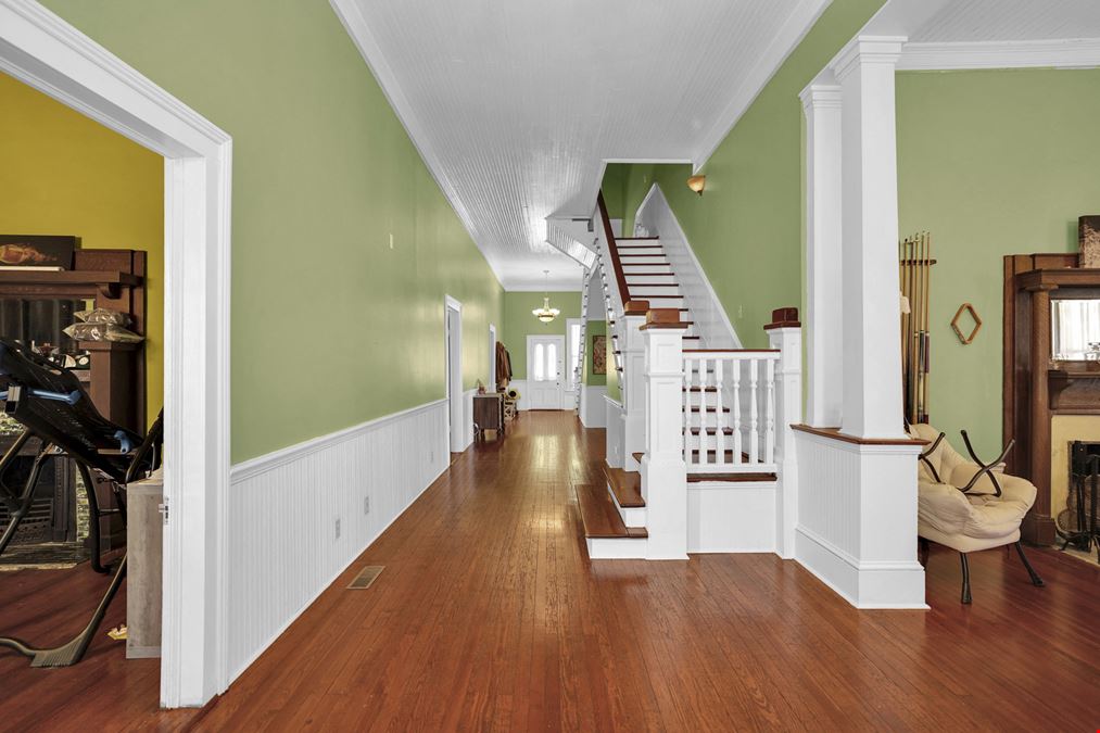 Beautiful Early 1900's Property, Home/Office