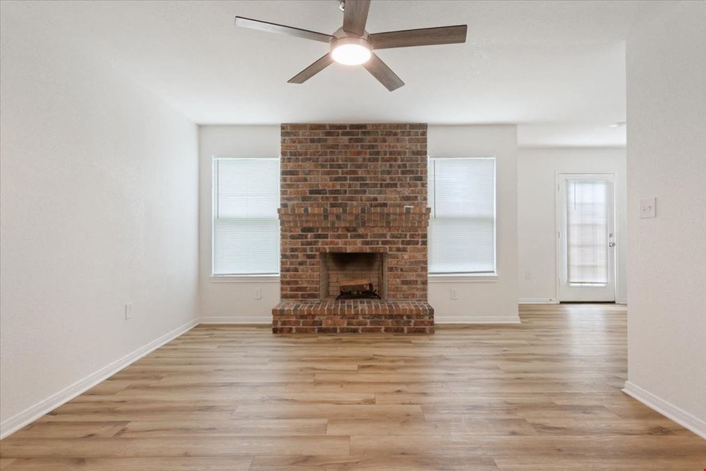108-217 W Gruver Duplex Portfolio