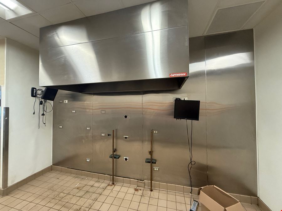 Downtown Restaurant QSR Food Use