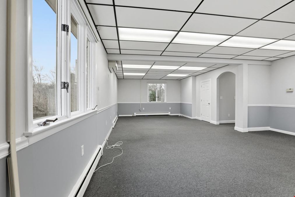 Well Located Commercial Suite for Lease in Methuen, MA