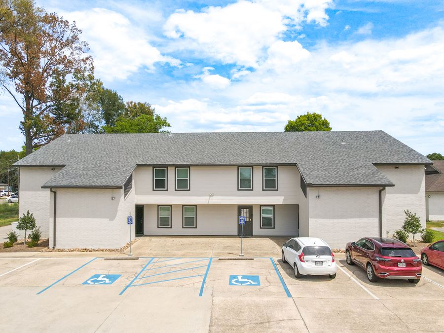 Multi-Tenant Office Building in Shenandoah