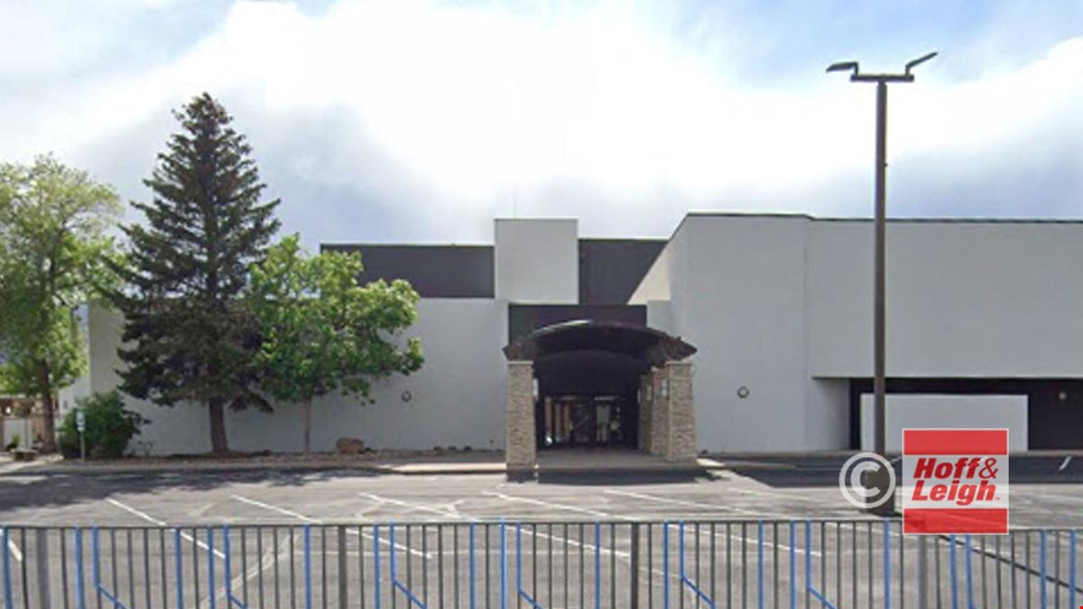 2886 South Circle Drive