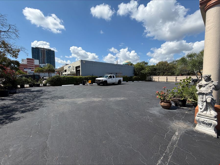 Downtown FTL Industrial/Flex on N Andrews Ave