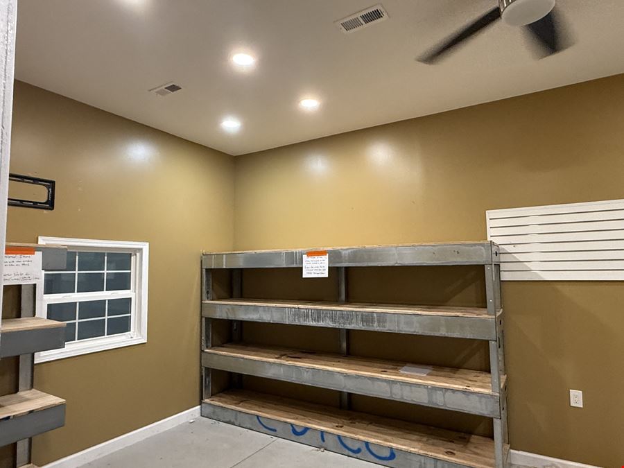 627 American Glass Way