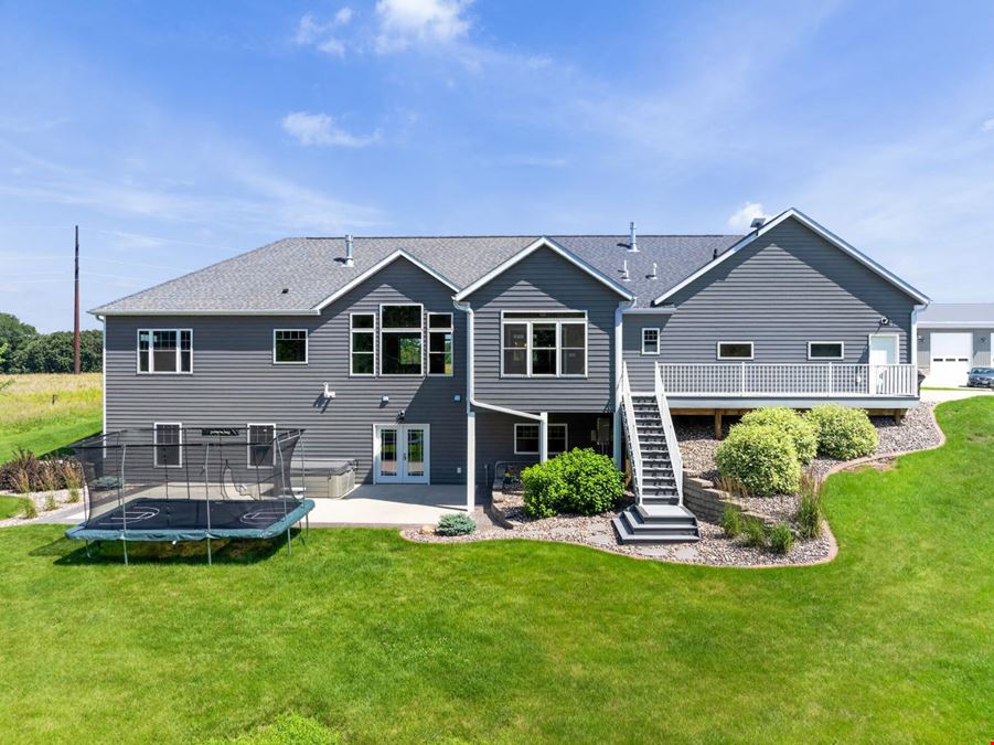 Rochester Premier 35 Acre Estate