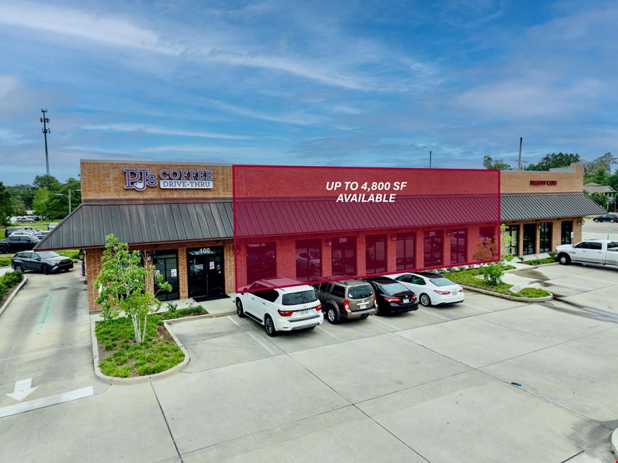 Trail Plaza Shopping Center