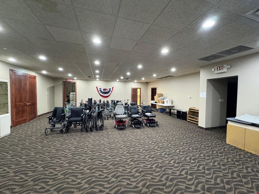 5200 W 78th Street