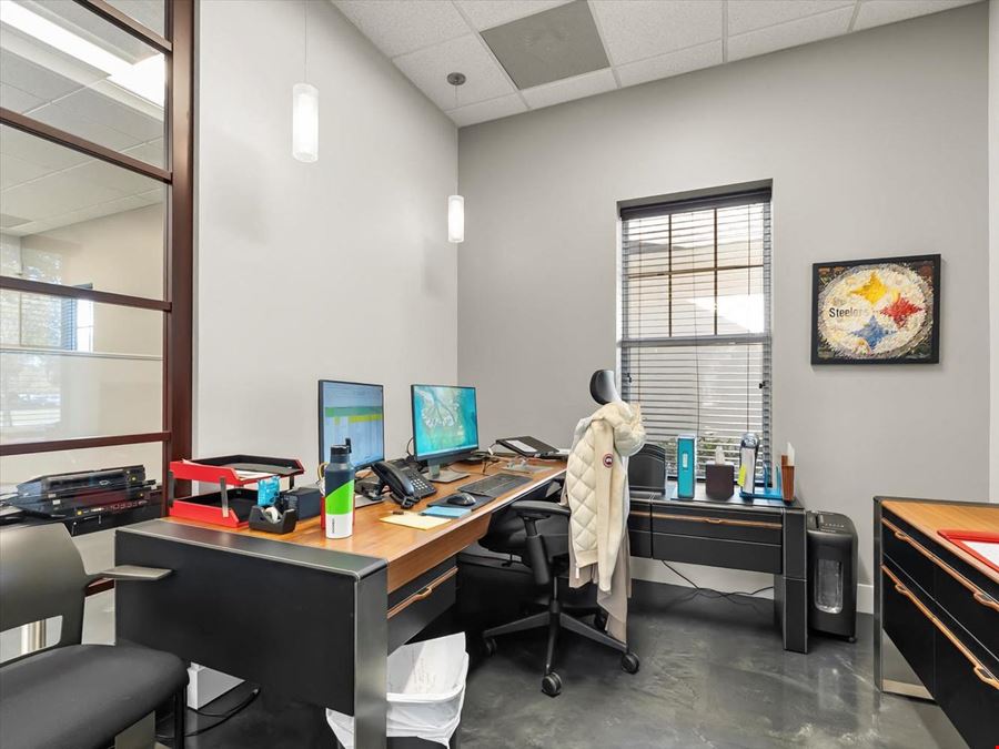 Turnkey Freestanding Office in Baldwin Park