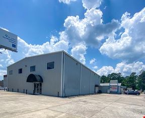Retail/Office/Flex I-45 Building for Sale