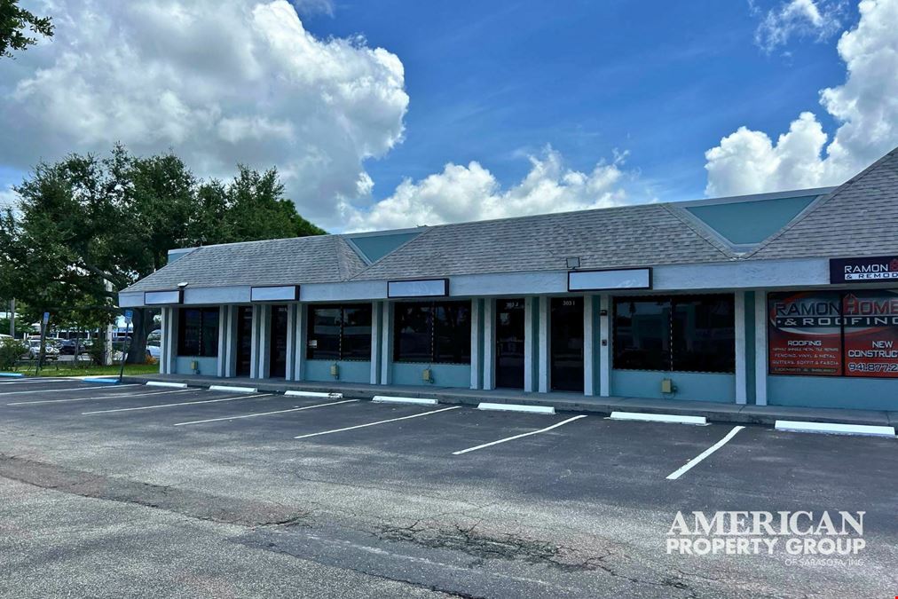Four Bays Center