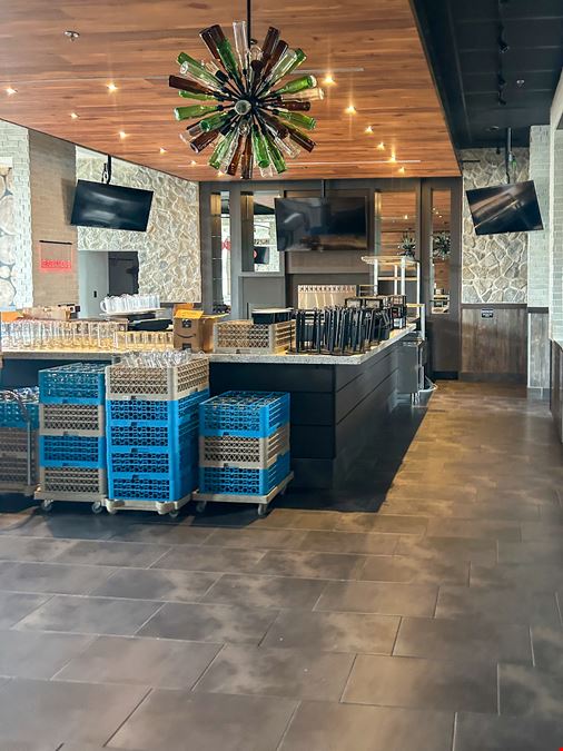 Restaurant Building for Lease in Conway, AR