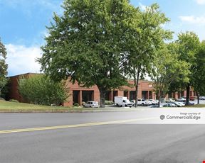 1700 & 1721 Oakbrook Drive