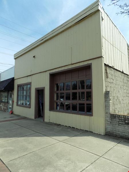Preview of Retail space for Sale at 124 E Ferry St