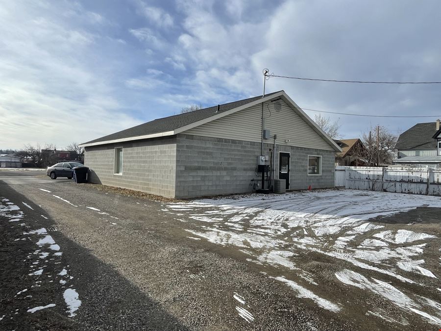Golden Co Beauty Studios