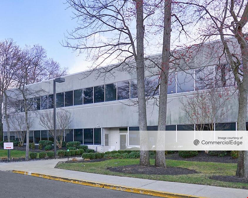 Laurel Corporate Center - 15000 Midlantic Drive