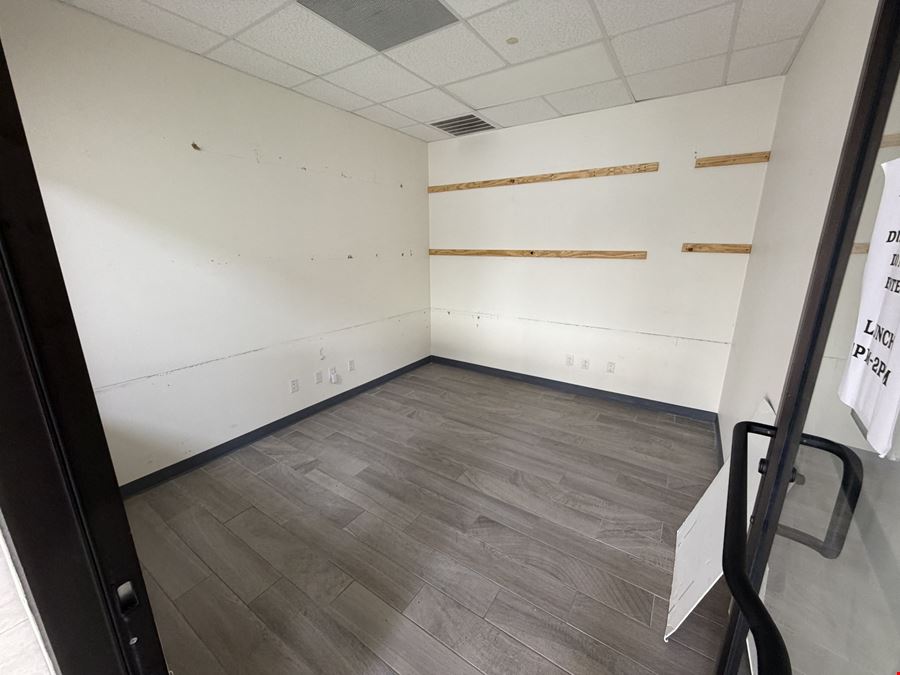 5105 North 10th Street-Ste A
