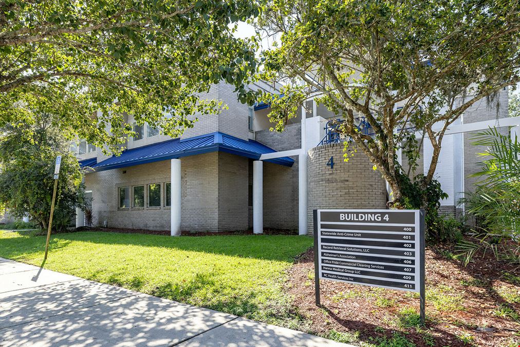 Salisbury Lakes - Building 4