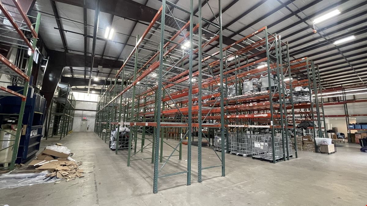 10,000 SF FLEX SPACE LEASE JOHNSON, AR