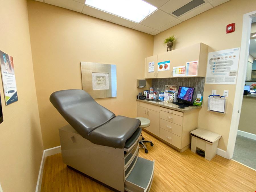 Upscale First Floor Medical Suite