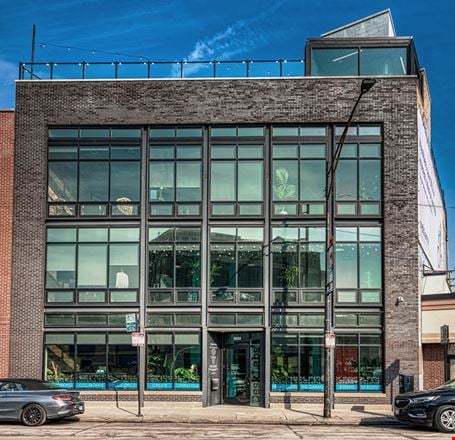 Preview of Coworking space for Rent at 3033 North Clark Street
