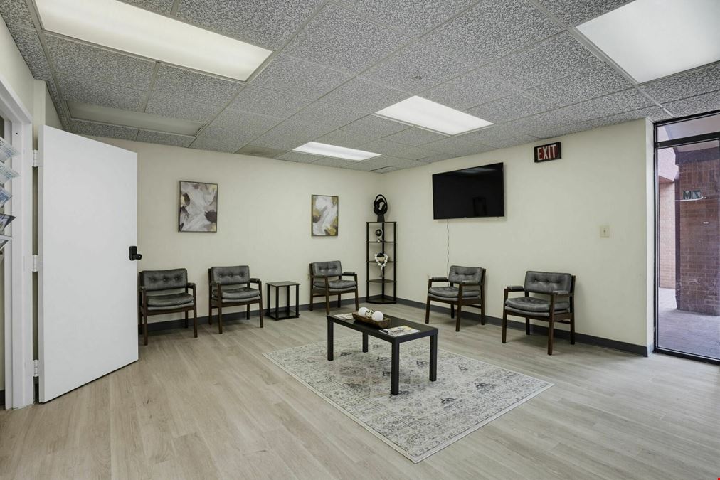 Cenna Center Condominium Unit M
