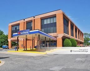Aspen Hill Northgate Plaza