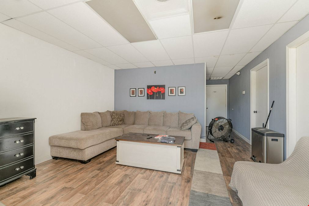 1310 Starr Dr